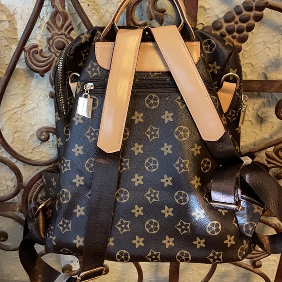 Handbag - Picture 2 of 6